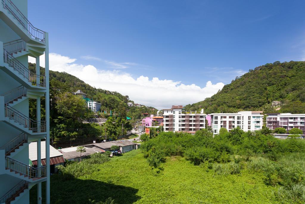 The Little Moon Residence Patong Exteriér fotografie